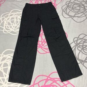 H&M Black Low-Waist Cargo Pants